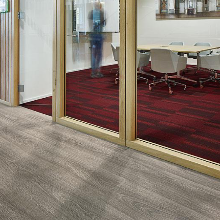 Allura grey giant oak