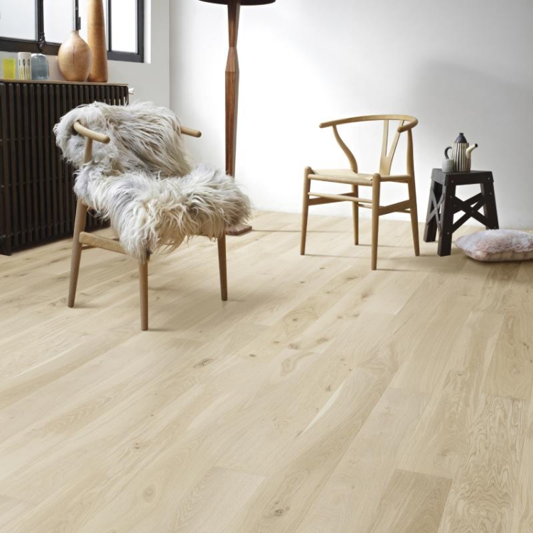 Parkett Univers XL 2,5 Tamm Avena 2V lakk 